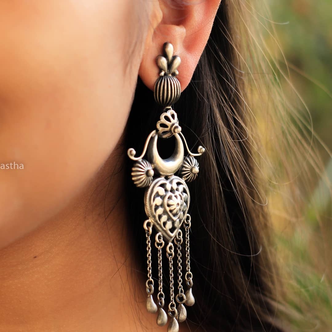 Mizoya Paan Layered Earrings