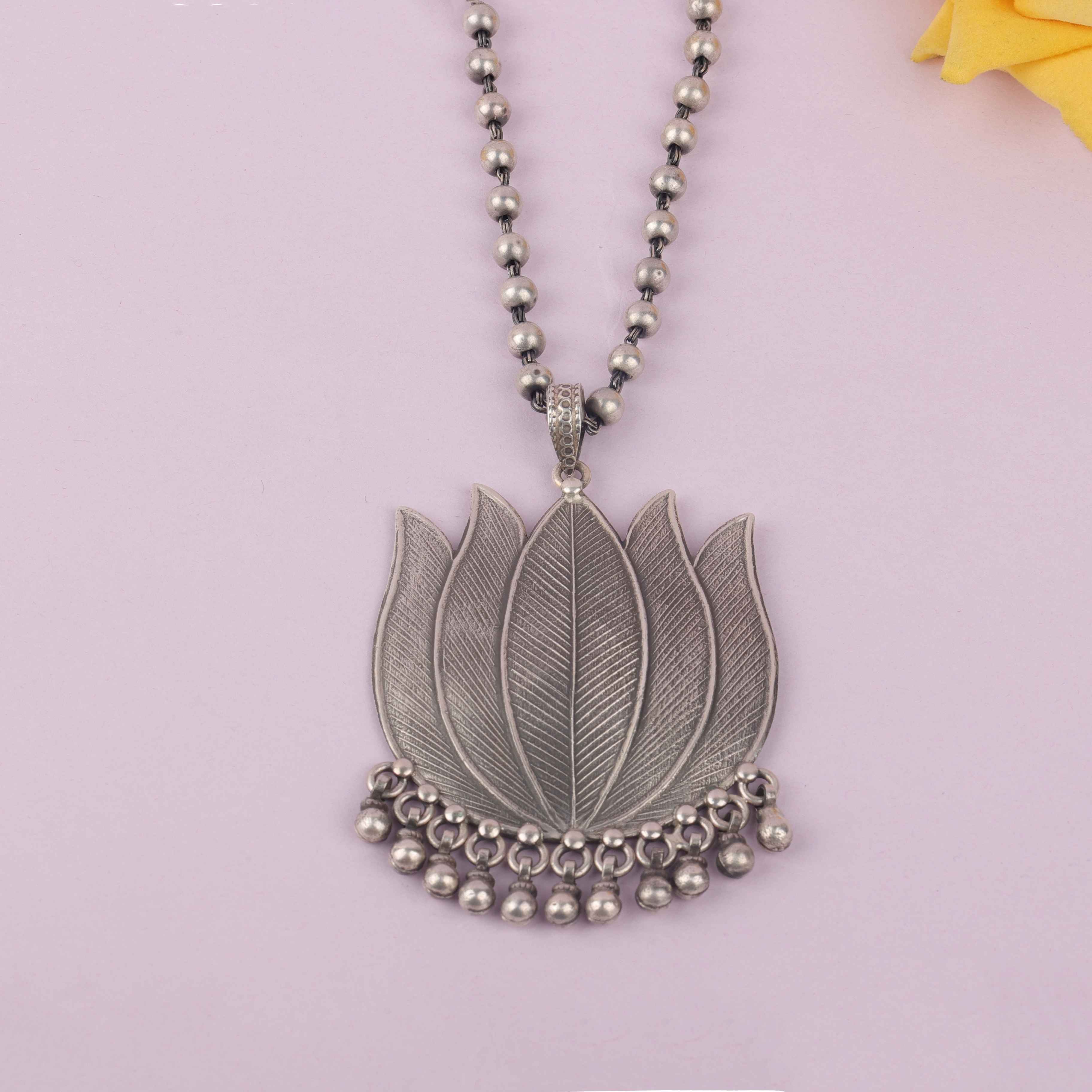 Anvaya Intricate Lotus Necklace