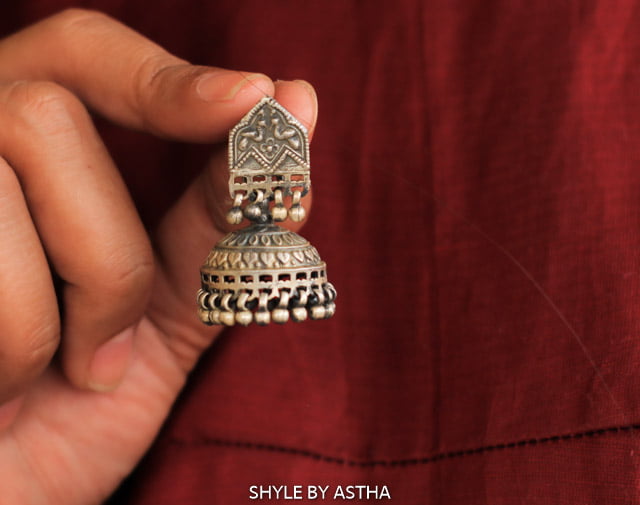 Adya Intricate Versatile Jhumki