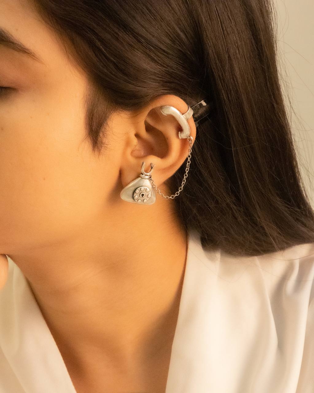 Mizoya Vintage Inspired Telephone Earcuff