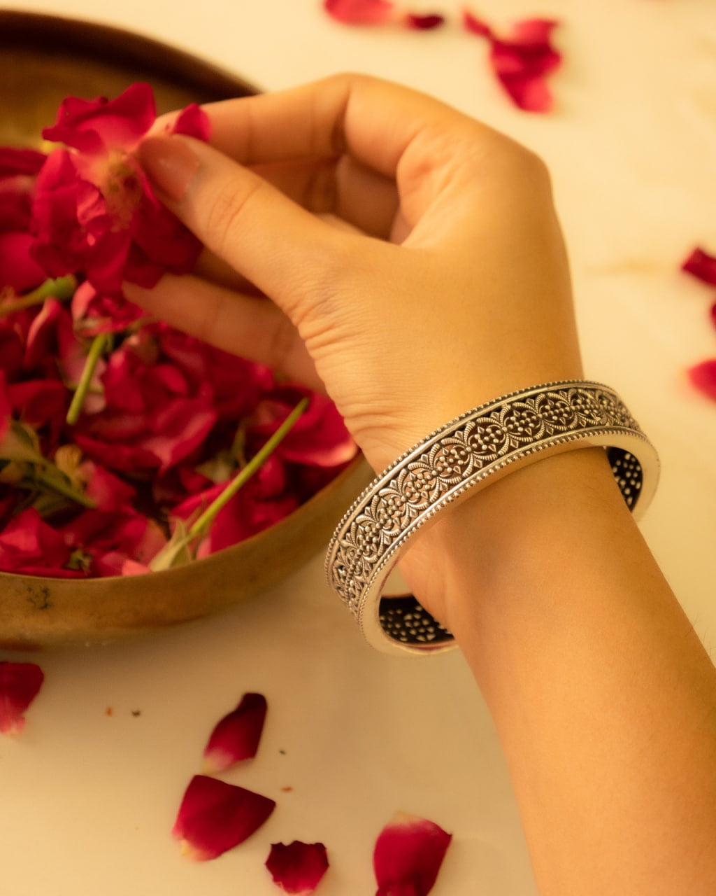 Moh Intricate Sequence Jali Classic Bangle