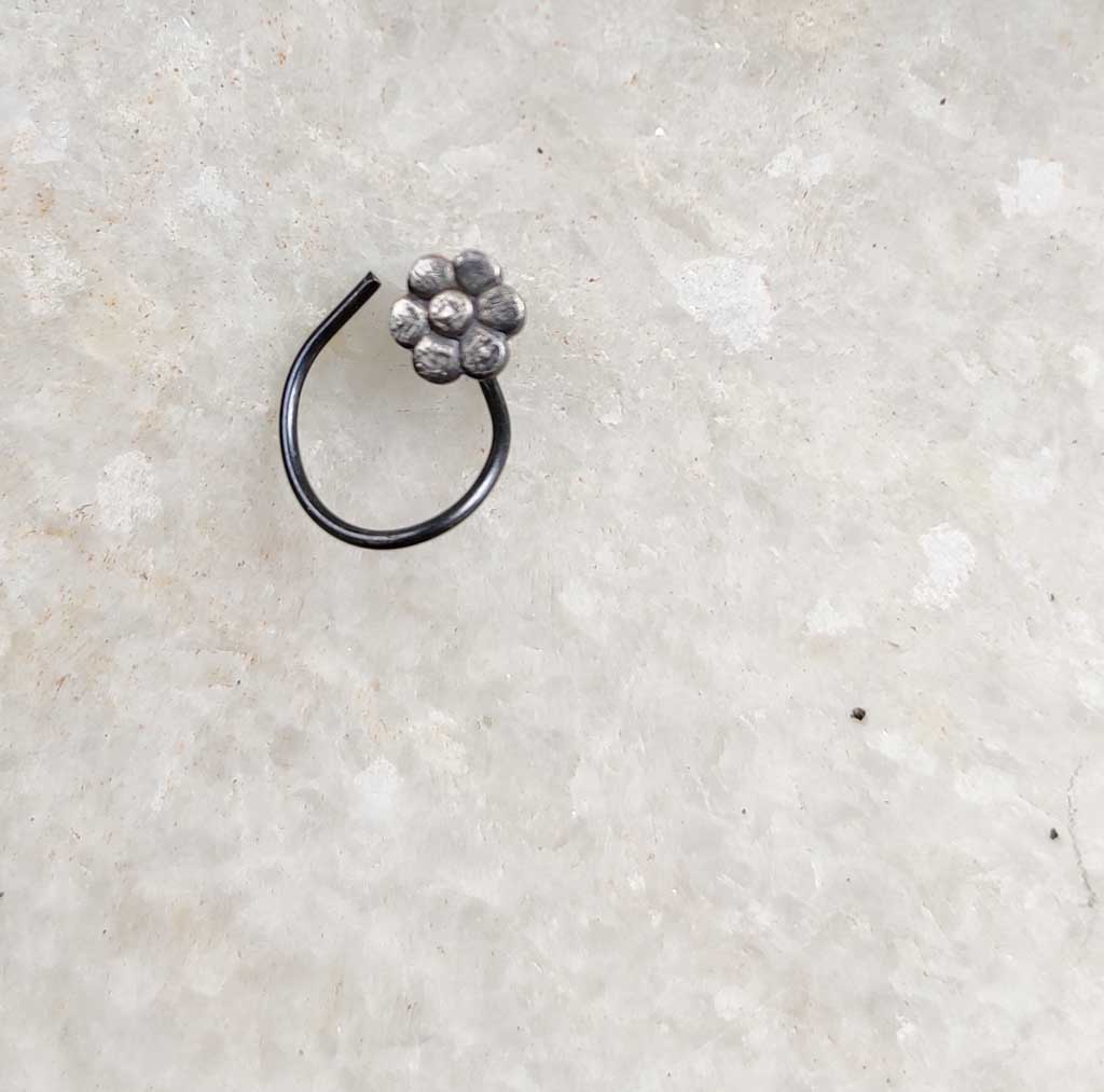 Adya Mini Flower Nose Ring