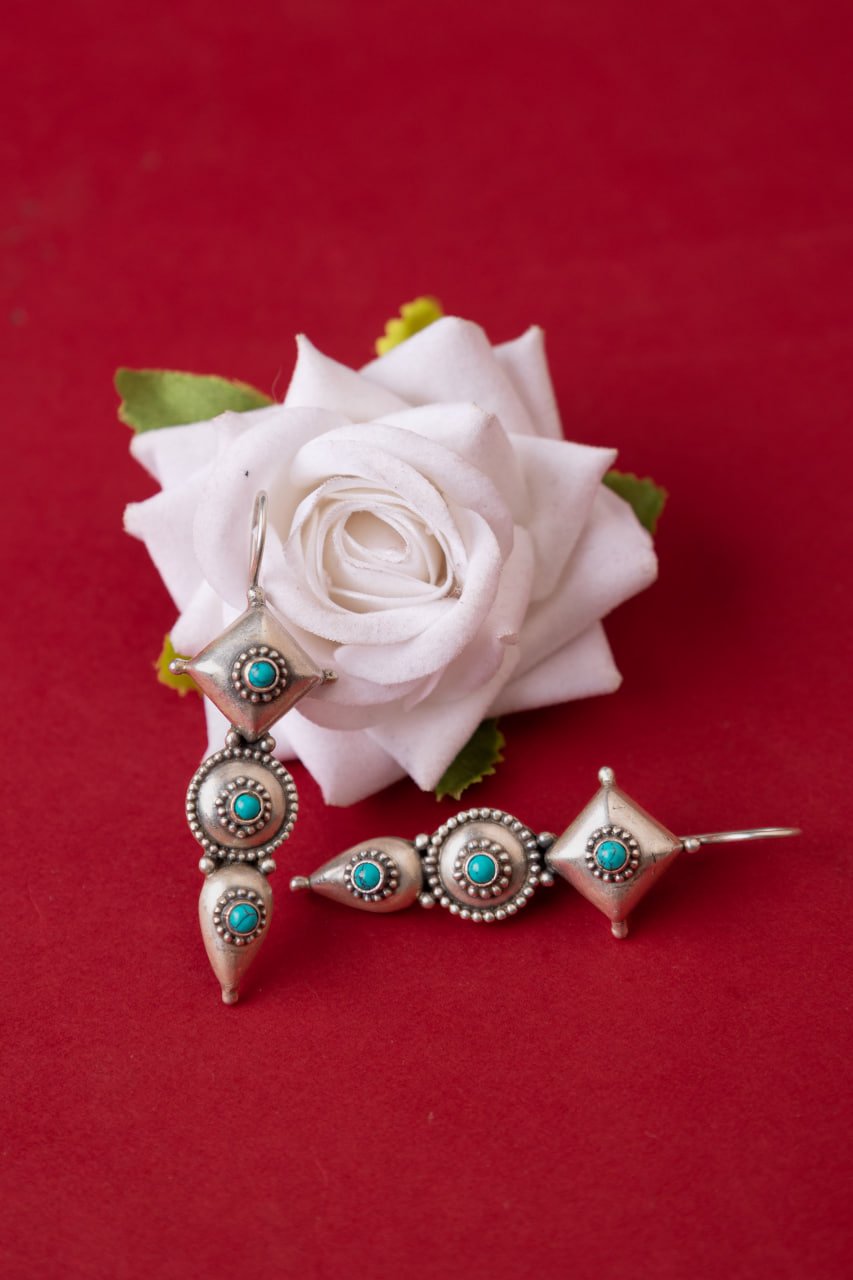 Adya Tri Motif Versatile Turquoise Earring