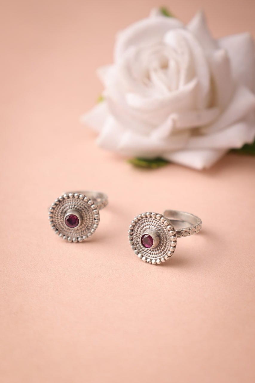 Adya Versatile Concentric Toe Ring