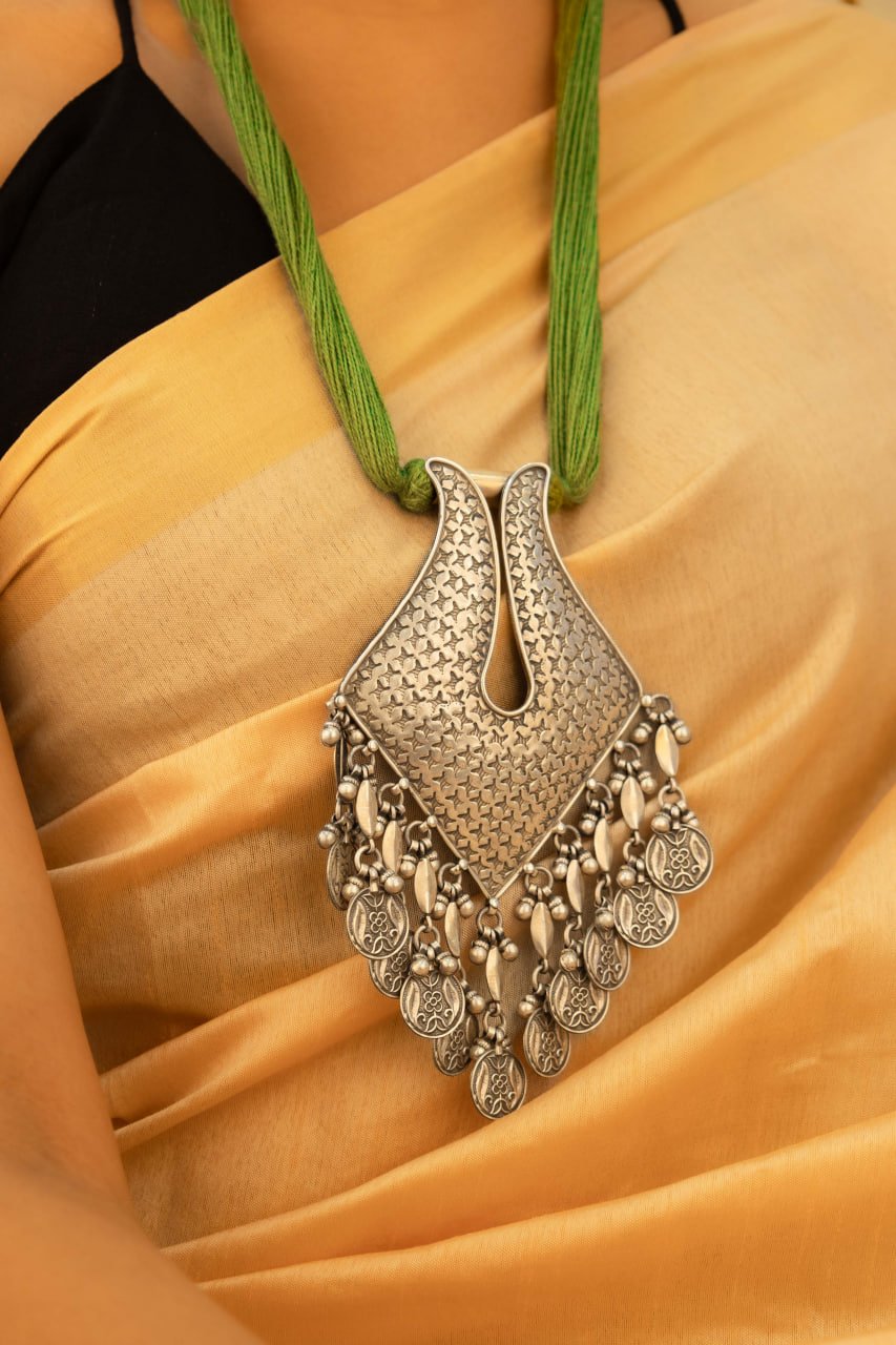 Anvaya Intricare Vintage Inspired Drop Statement Dori Necklace