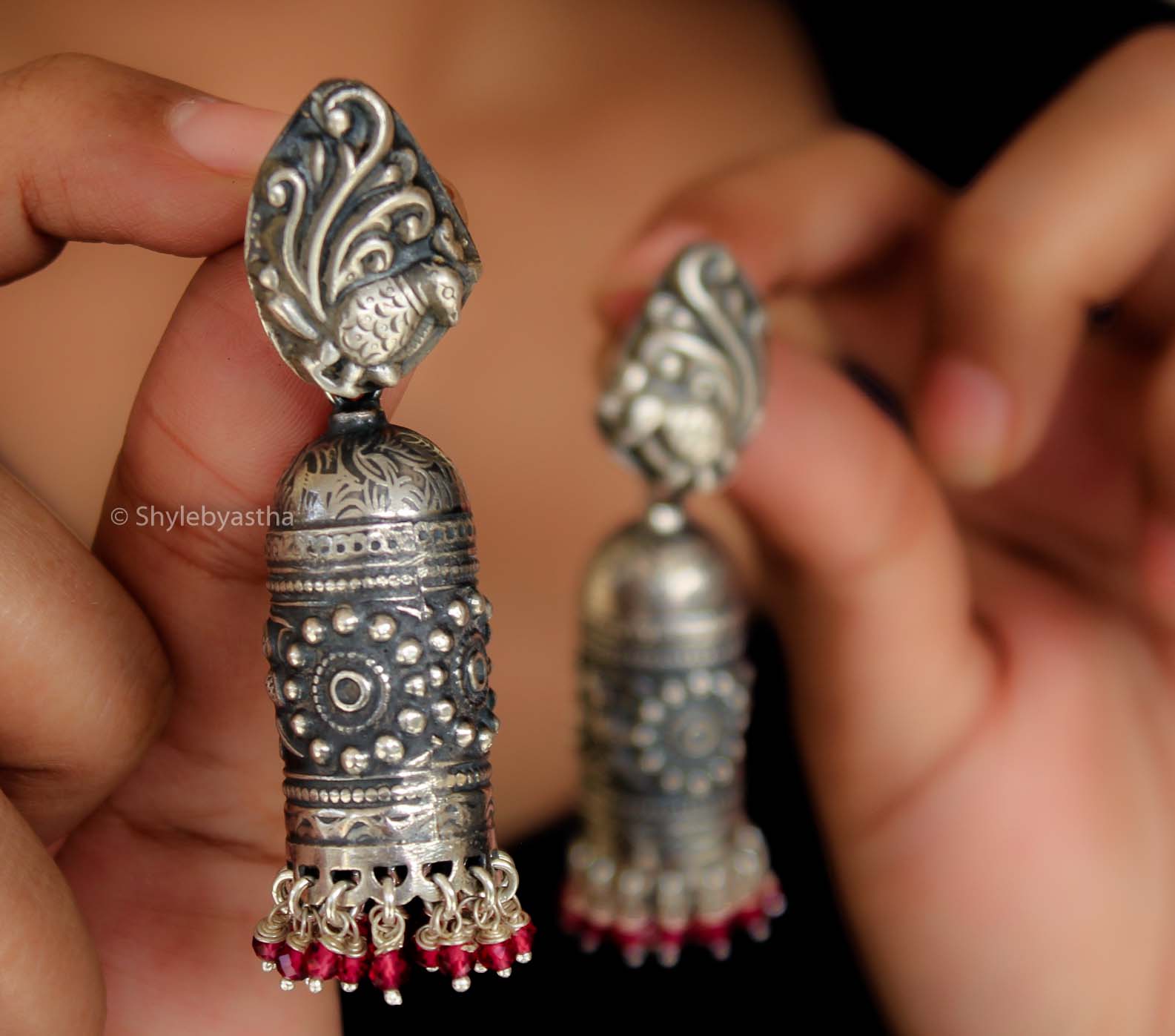 Mizoya Classic Embossed Jhumkas