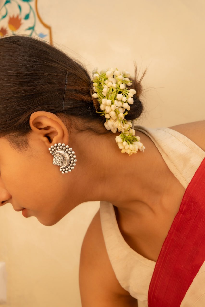 Mizoya Chandra Daana Embossed Stud Earring