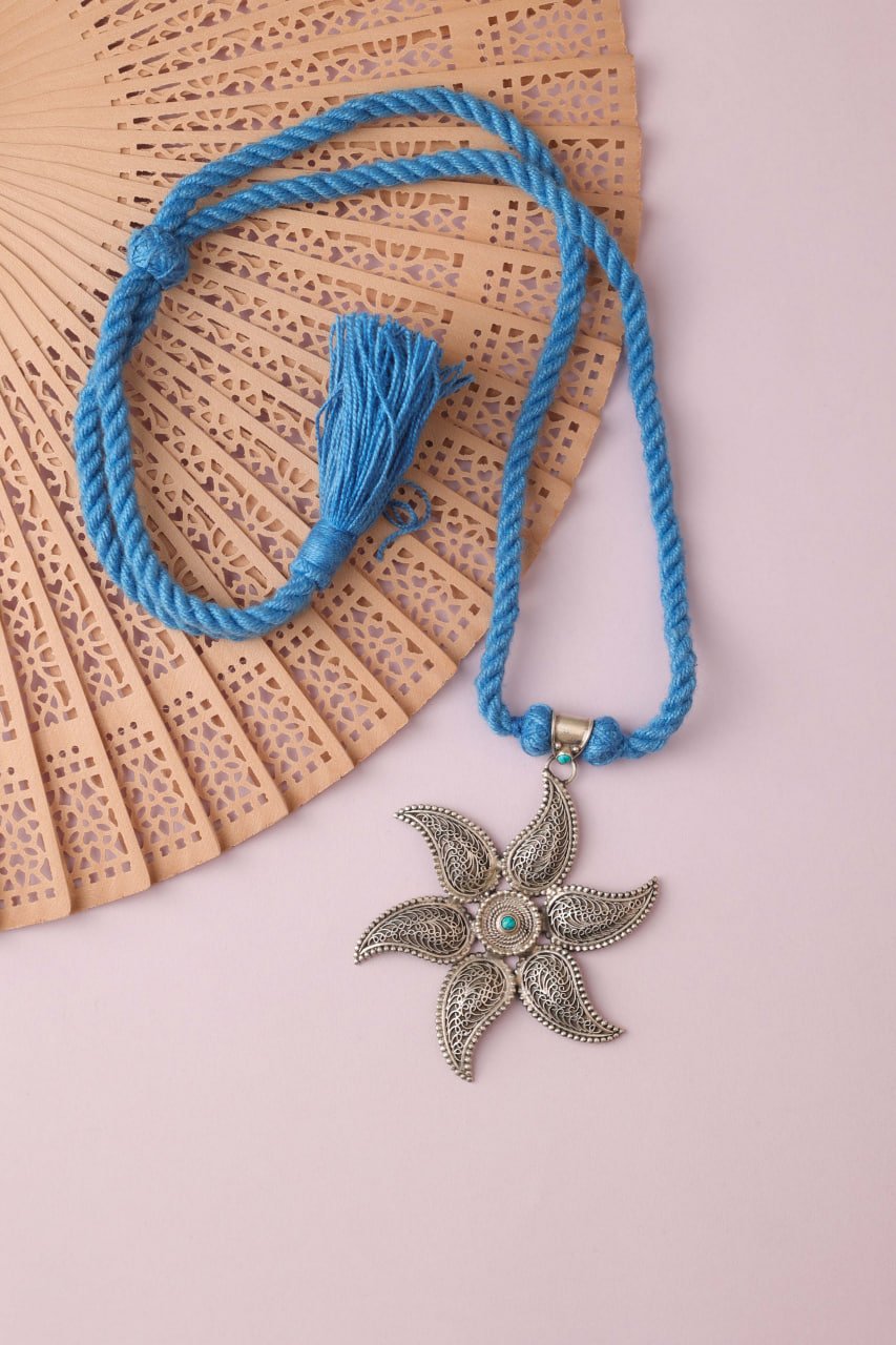 Mizoya Intricate Blossom Flower Dori Necklace