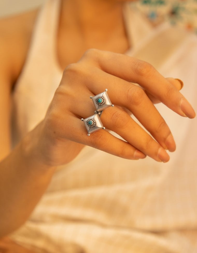 Moh Dual Tikdi Embossed Turquoise Matte Ring