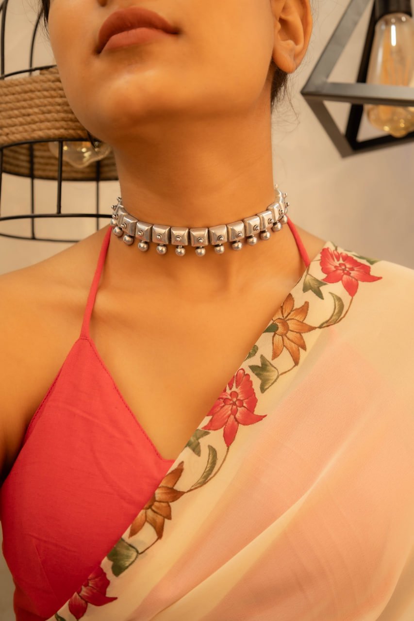 Moh Embossed Matte Statement Choker