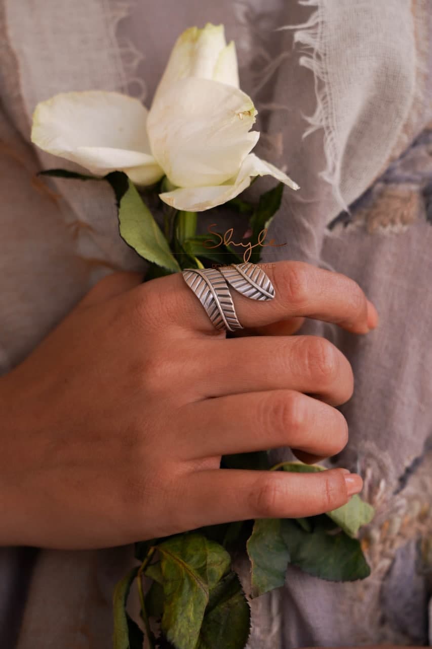 Qurbat Intricate Dual Leaf Ring