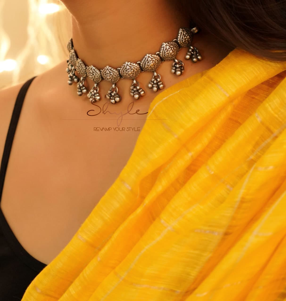 Adya Intricate ghughri Choker