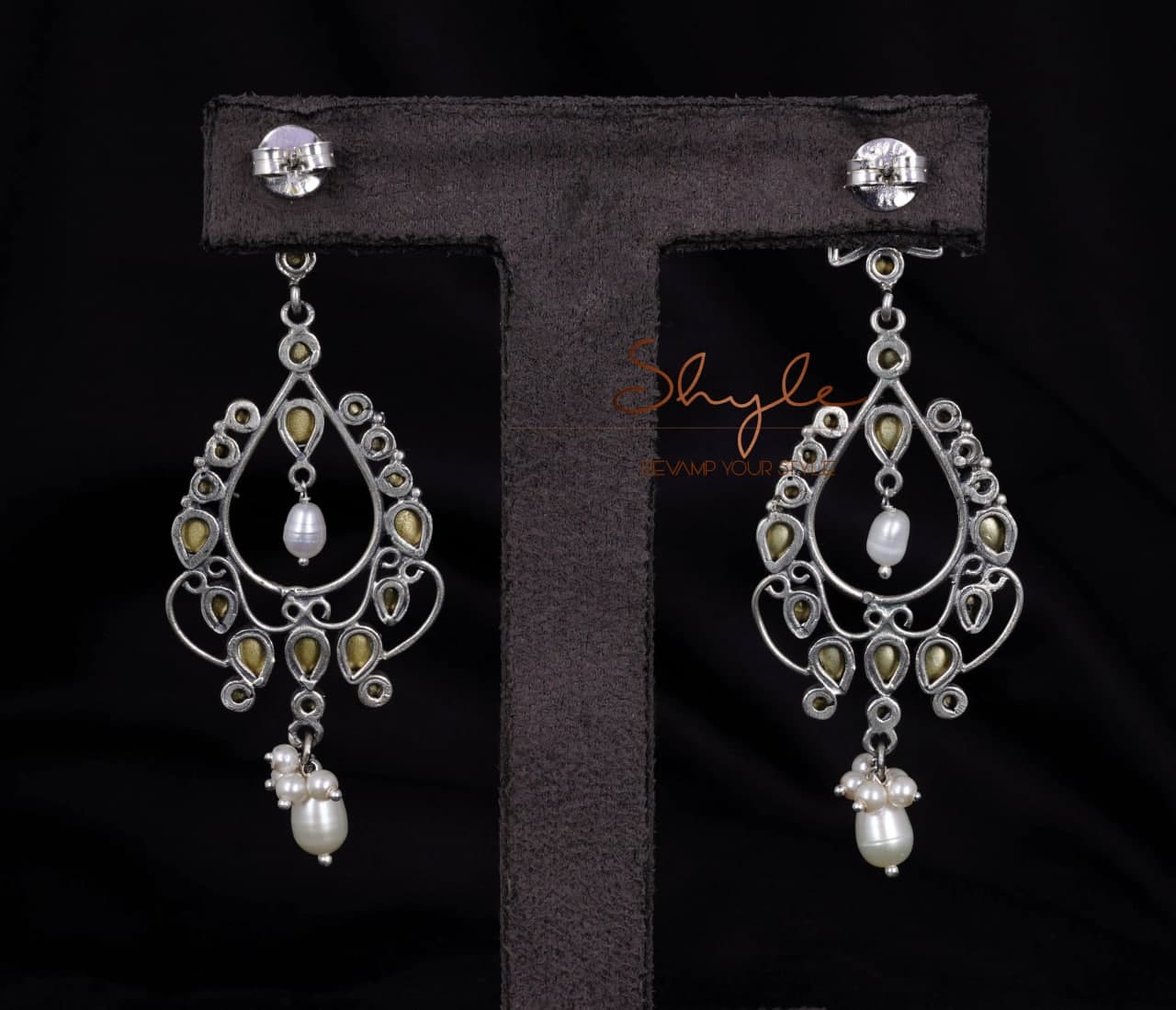 Essence Fine Kundan Pearl Drop Statement Earrings