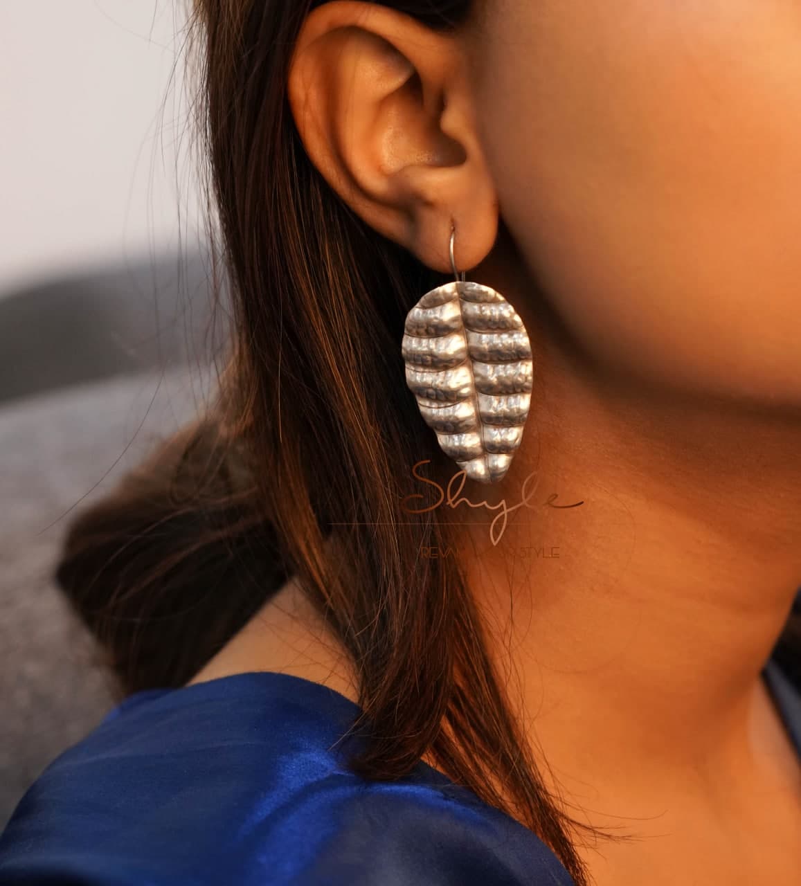 Adya Sookha Patta Earring