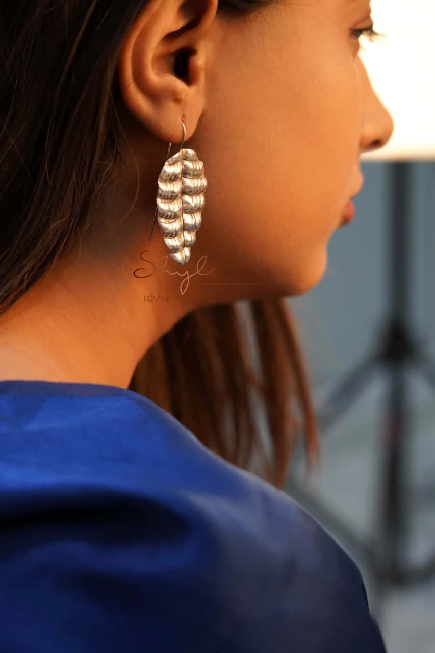 Adya Sookha Patta Earring