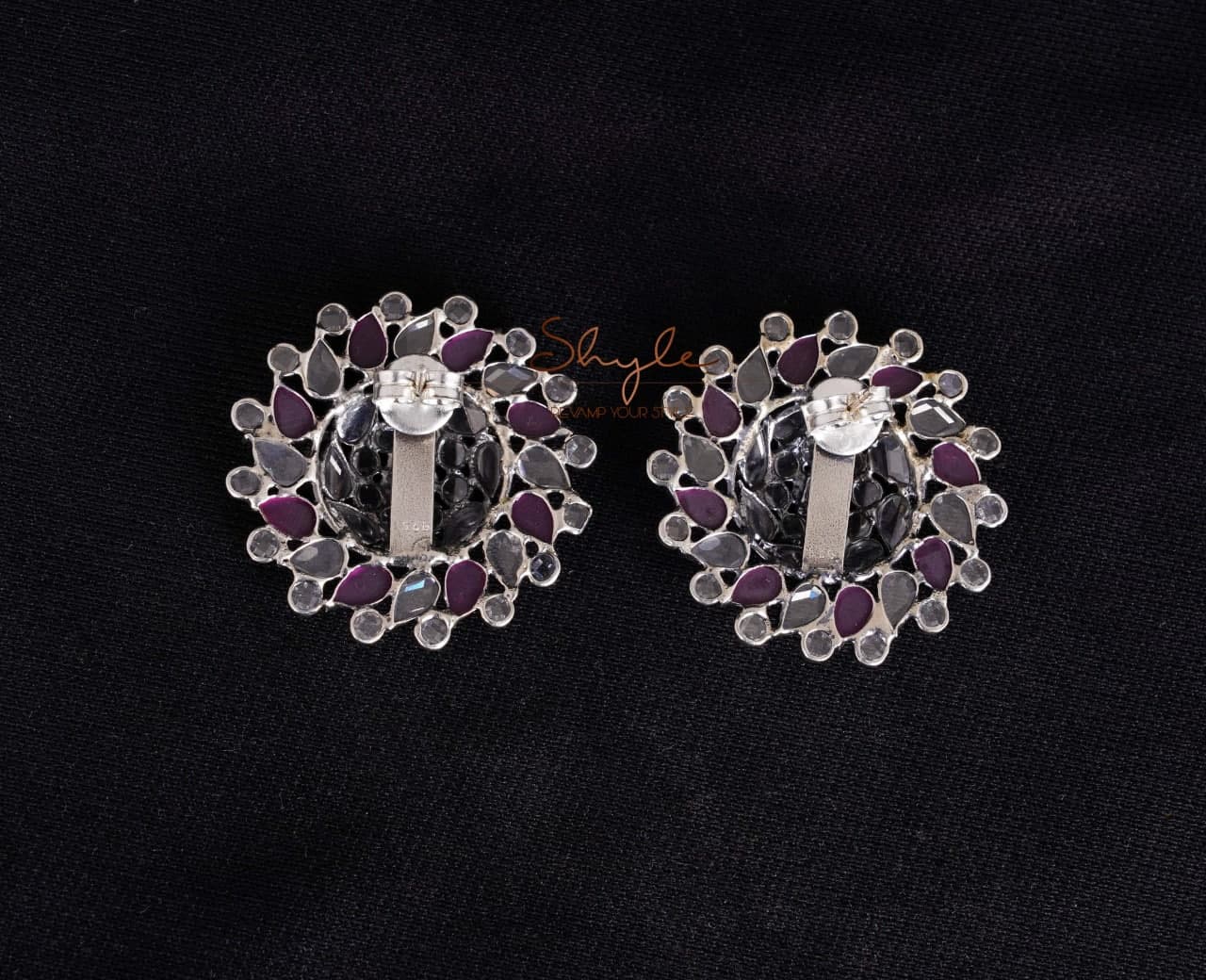 Essence Embossed Scintillating Stud Earring