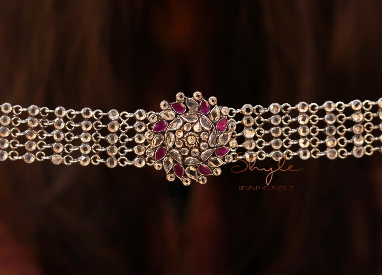 Essence Embossed Motif Scintillating Statement Choker