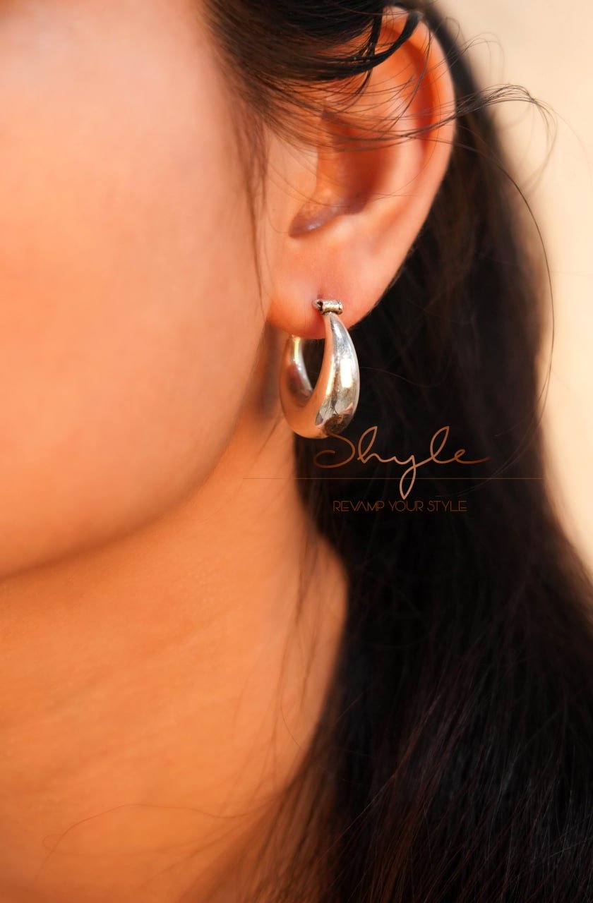 Adya Fine Small Timeless Hoops