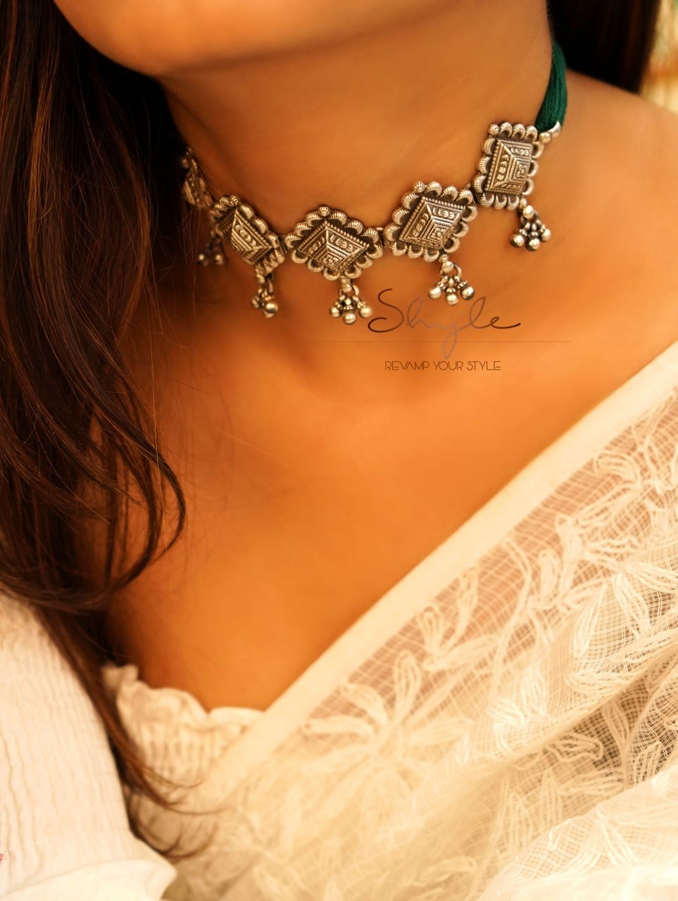 Mizoya Embossed Motif Ghughri Sequence Choker