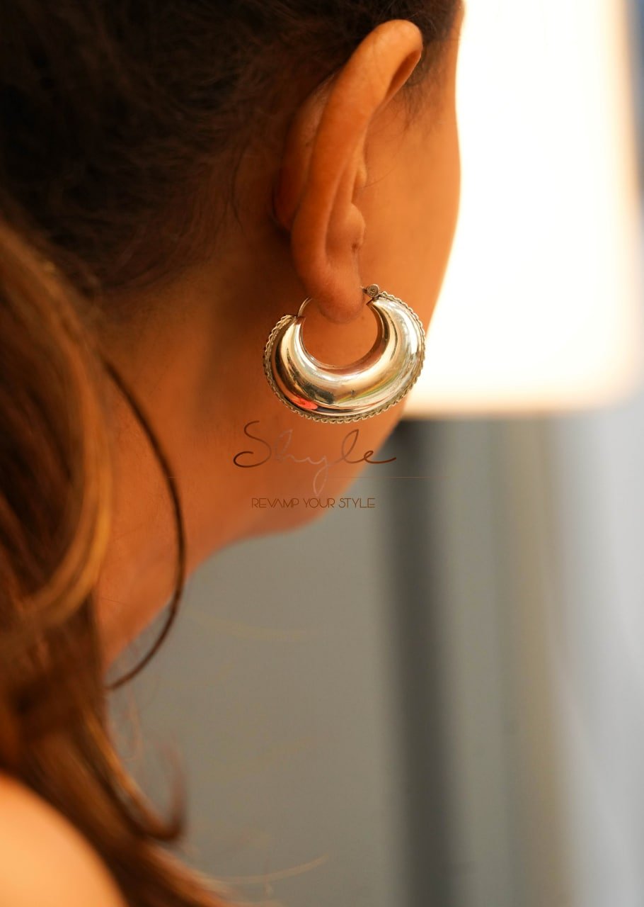 Adya Embossed Fine Hoops