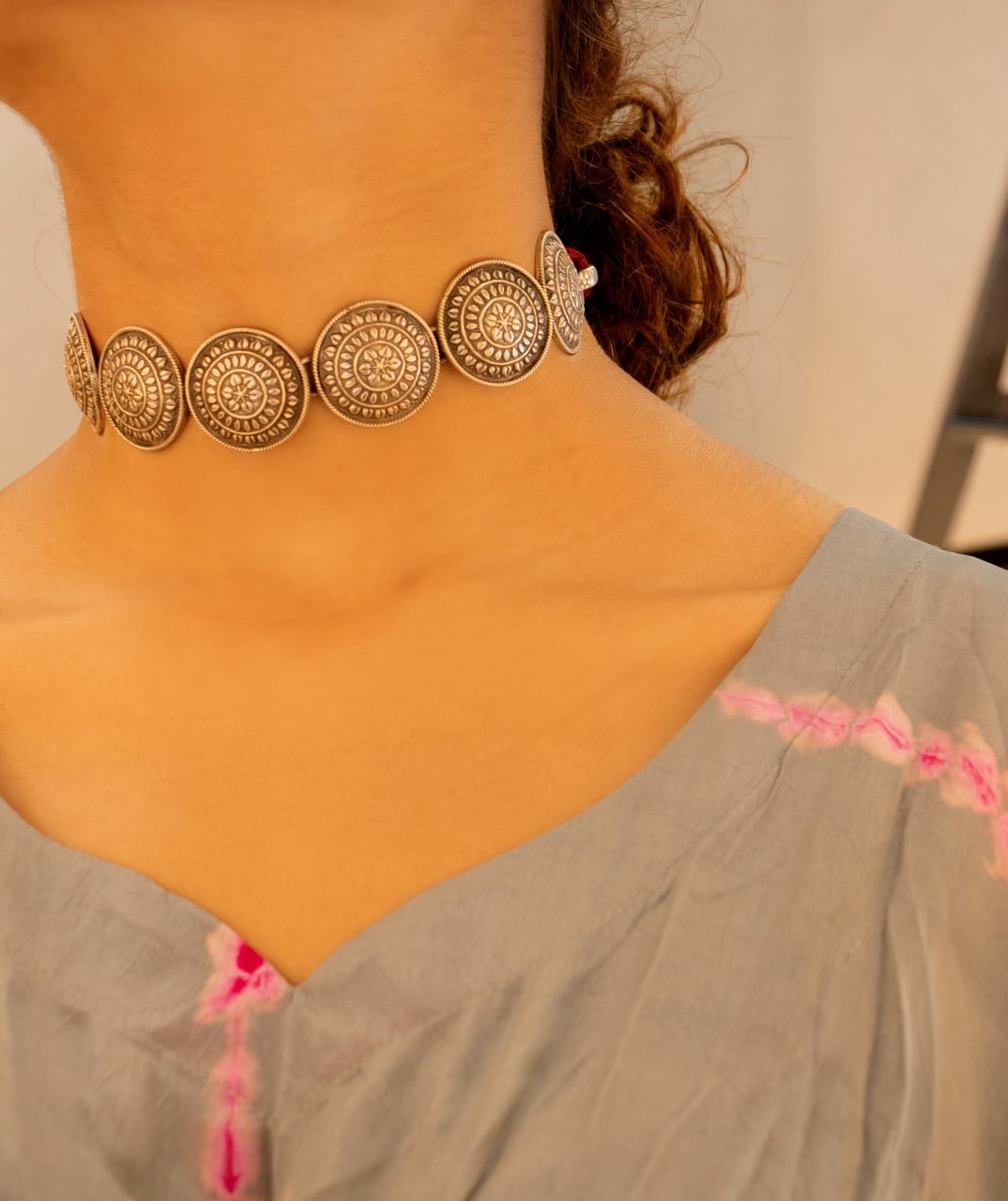 Adya Intricate Circular motif Sequence Choker