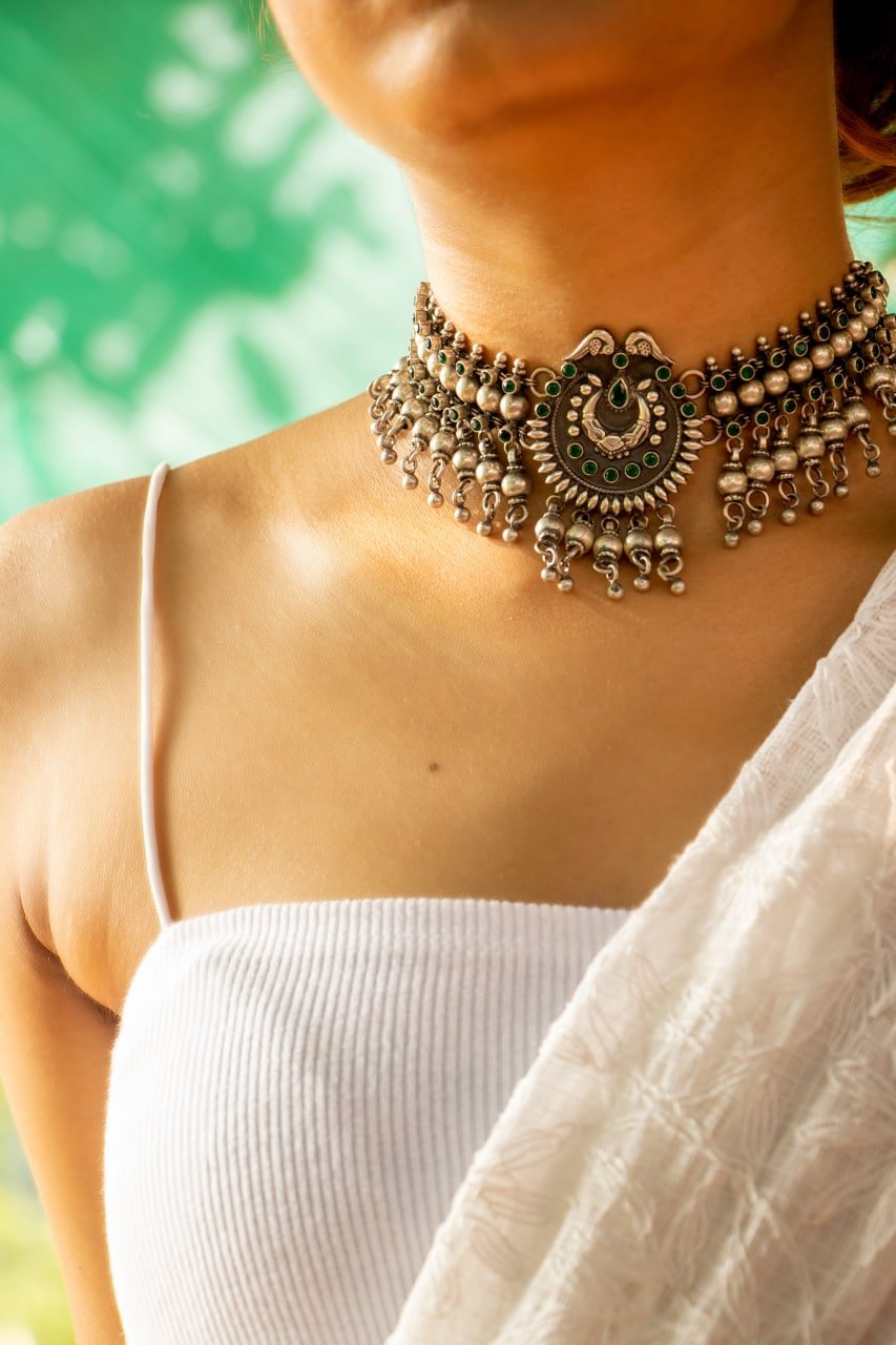 Tattva Jadau Green Ghughri Ball Choker