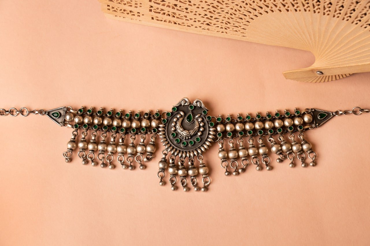 Tattva Jadau Green Ghughri Ball Choker