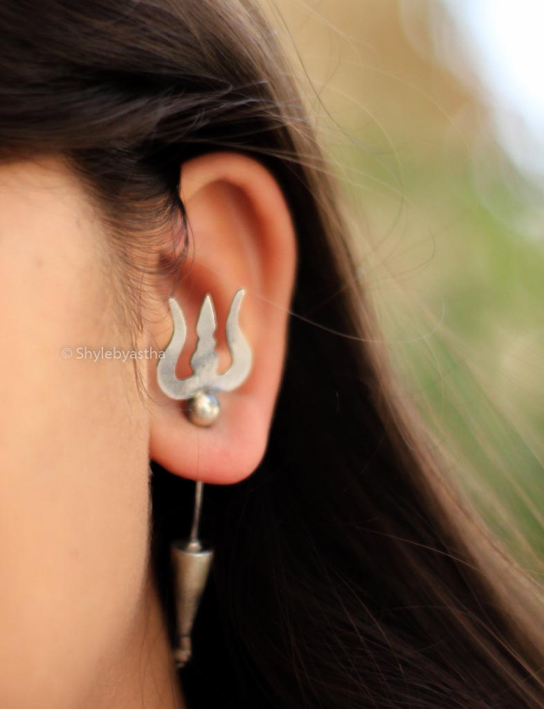 Trishul ear pin | Jewelry design, Earrings, Diamond earrings